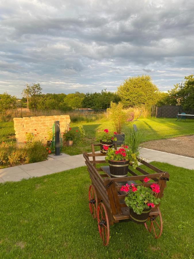 Domaine Nature Vacances Bernécourt Exterior foto